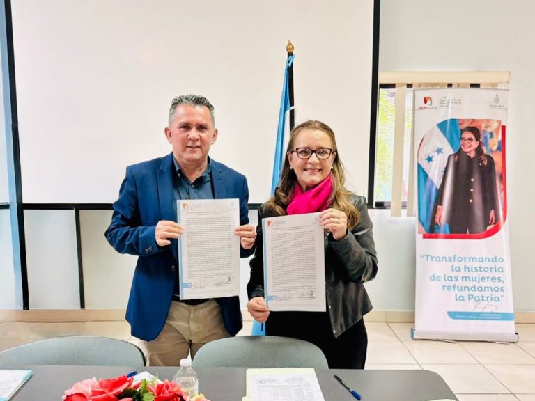 Juramentación de Comité de Género CENET