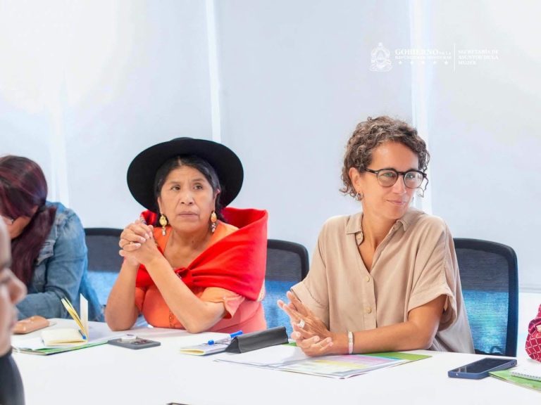 SEMUJER PROMUEVE ESPACIO DE DIÁLOGO Y ARTICULACIÓN CON ORGANIZACIONES SOCIALES Y COOPERACIÓN INTERNACIONAL