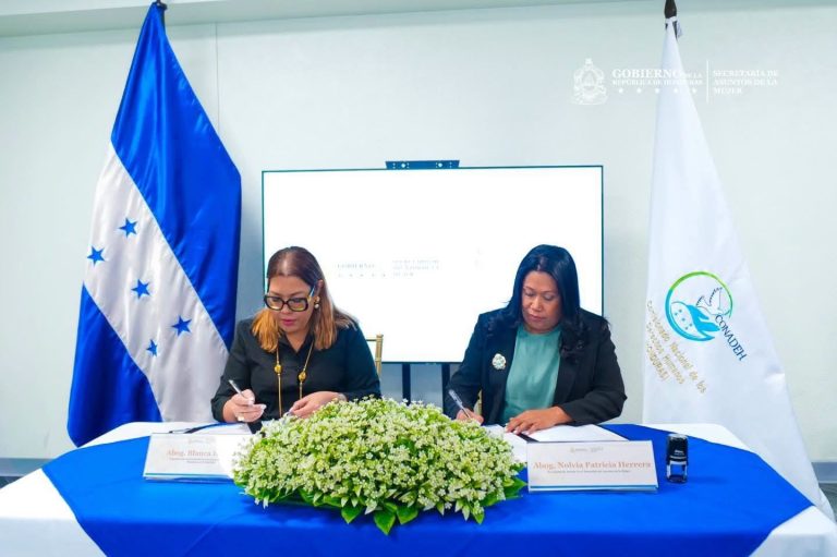 SEMUJER Y CONADEH SUSCRIBEN ALIANZA PARA FORTALECER LA PROTECCIÓN Y LOS DERECHOS HUMANOS DE LAS MUJERES
